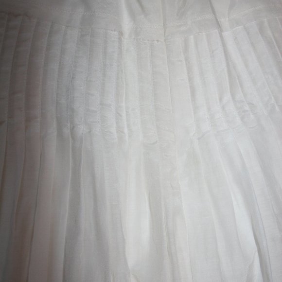 White Cotton/Silk blend skirt - Size 2 (NWOT) - Picture 4 of 7